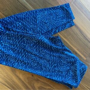 Lululemon Athletica Blue Textured Leggings size 6
